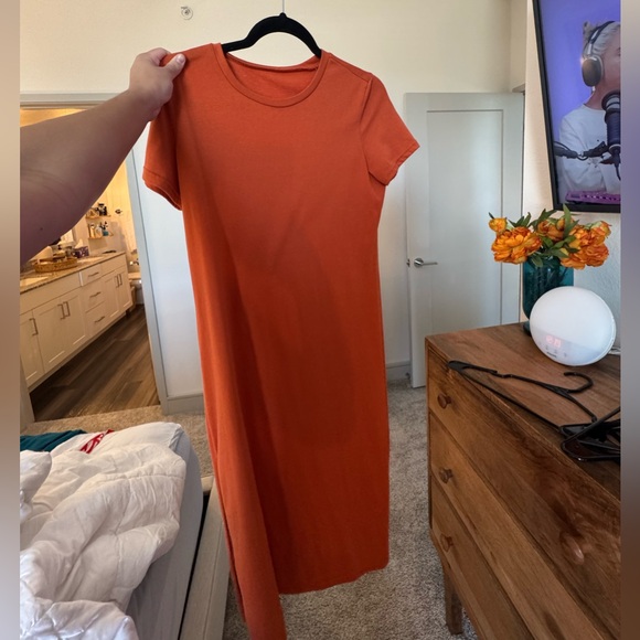 Vibrant Orange Maxi Dress - Picture 3 of 3